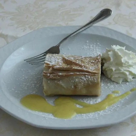 Hotel Speranza Spiazzi Di Monte Baldo 3*