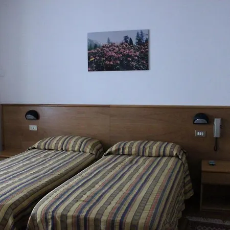 Speranza Spiazzi Di Monte Baldo 3* Spiazzi Di Caprino